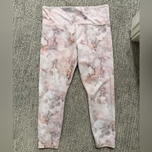 Athleta Elation Snow Dye 7/8 Tight Leggings Size L Pink Gray Tie Dye High Rise